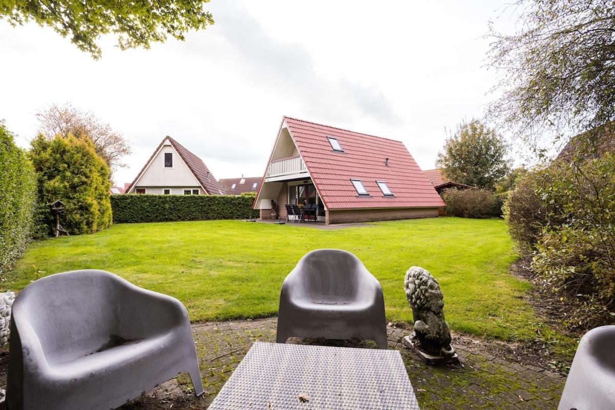 Kleine Zanglijster I Prachtig Huisje Nabij Bosrand Zwiggelte Eksteriør billede